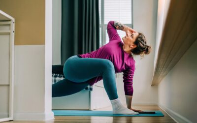 Prioritizing Health with Vinyasa Yoga in Fort Lauderdale