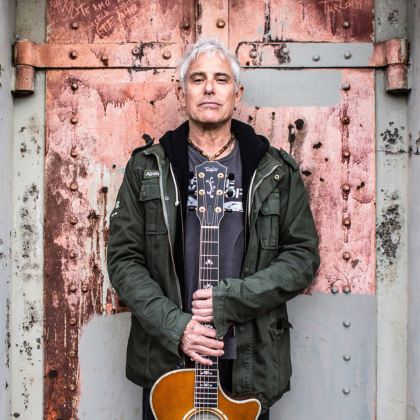 Ecstatic Chanting with Jai Uttal & Friends ()